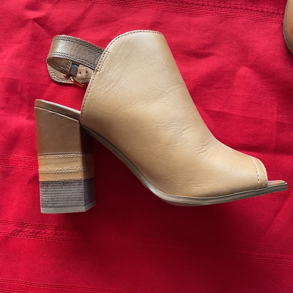 Aldo Tan sandal Booties